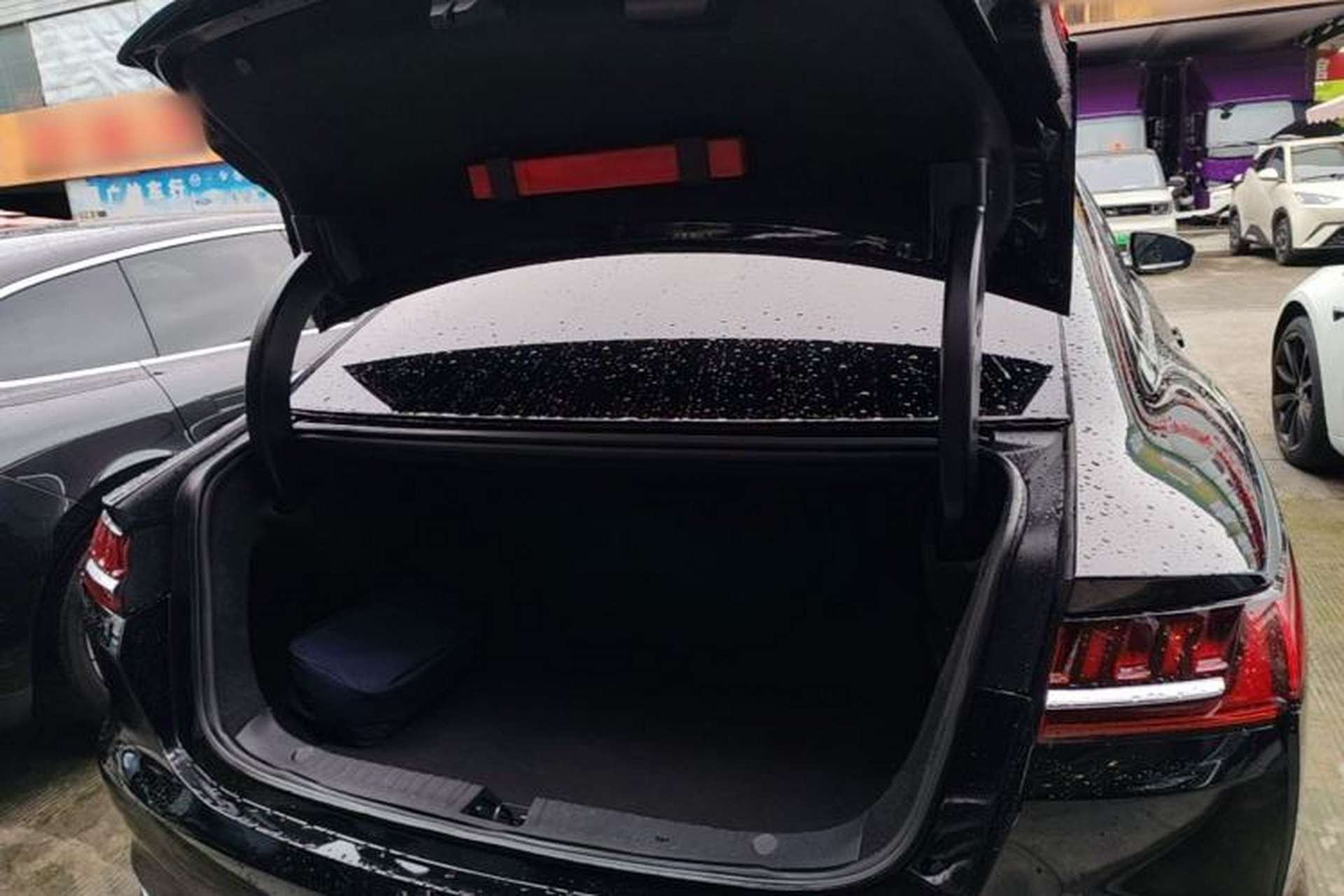 Used BYD Han 2020 DM Four-Wheel Drive Performance Edition Luxury Model Trunk