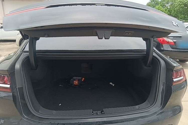 Used BYD Han 2020 EV Long-Range Luxury Model Trunk