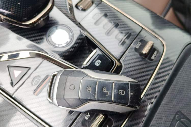 Used BYD Han 2020 DM Four-Wheel Drive Performance Edition Luxury Model Vehicle Key
