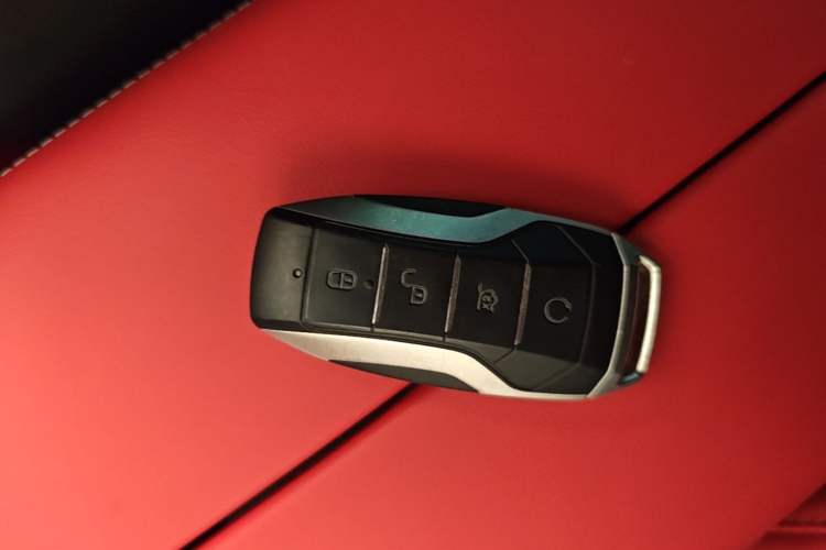 Used BYD Han 2020 EV Four-Wheel Drive High-Performance Flagship Model Vehicle Key