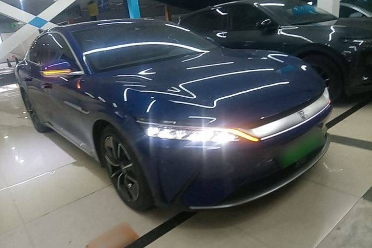 Used BYD Han 2020 EV Four-Wheel Drive High-Performance Flagship Model Front Right 45 Deg