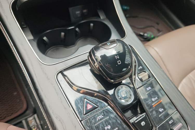 Used BYD Han 2020 EV Four-Wheel Drive High-Performance Flagship Model Gear Lever