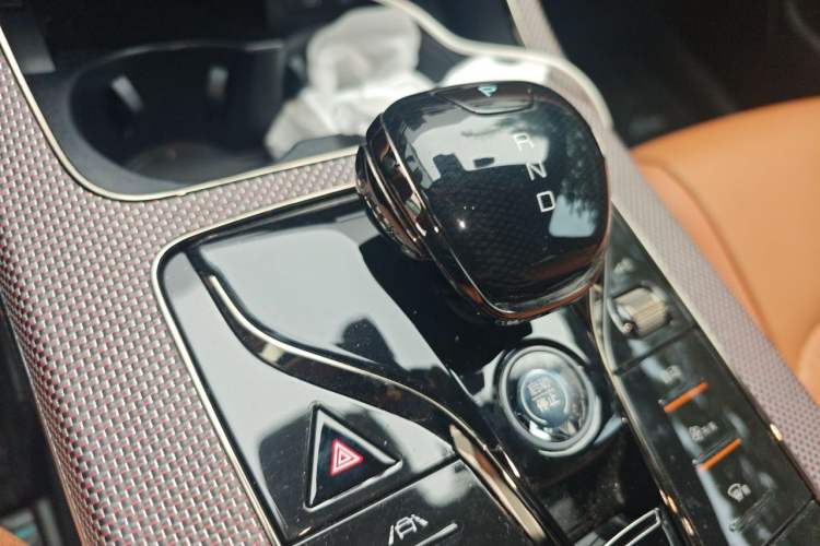 Used BYD Han 2020 EV Four-Wheel Drive High-Performance Flagship Model Gear Lever