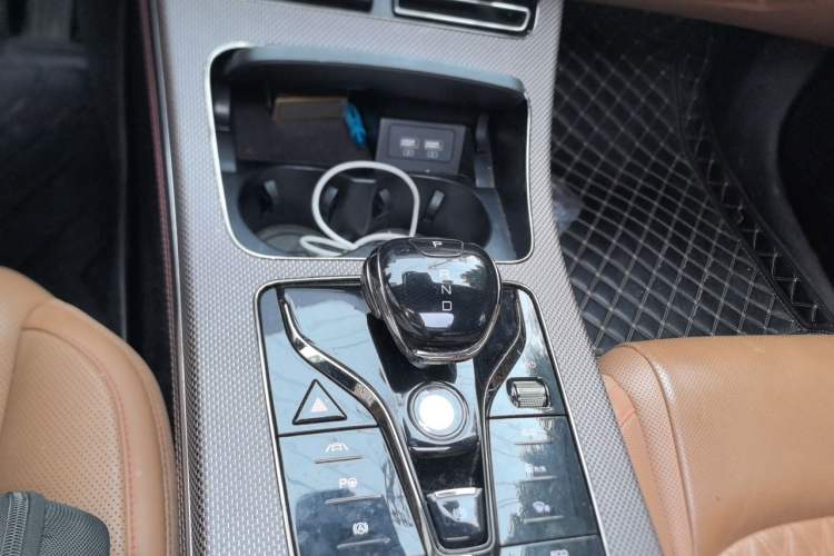 Used BYD Han 2020 EV Four-Wheel Drive High-Performance Flagship Model Gear Lever