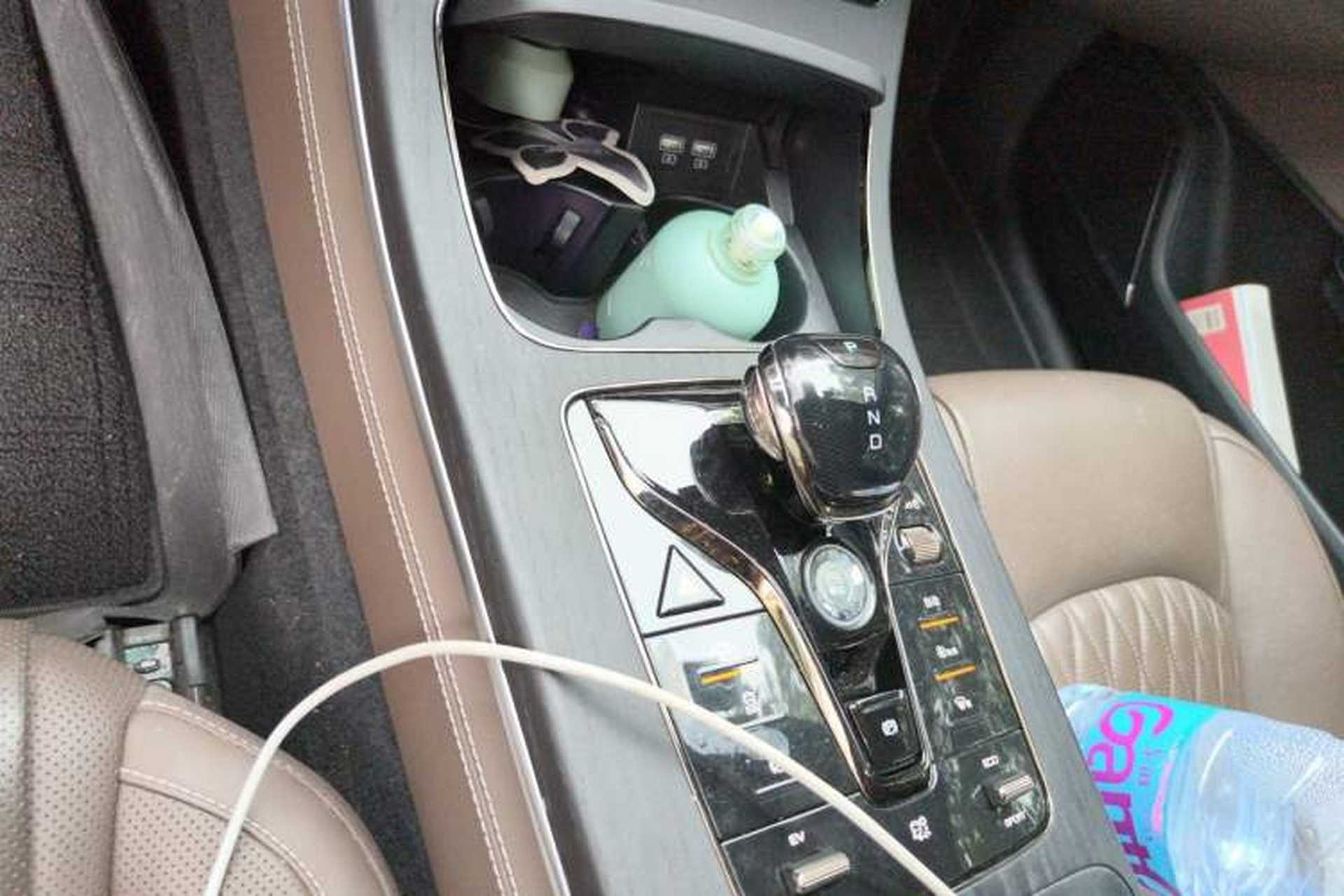 Used BYD Han 2020 DM Four-Wheel Drive Performance Edition Prestige Model Gear Lever