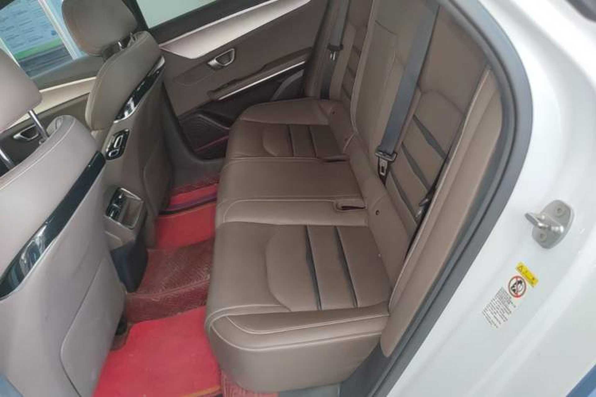 Used BYD Han 2020 DM Four-Wheel Drive Performance Edition Luxury Model Left Rear Seat