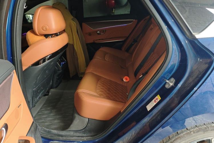Used BYD Han 2020 EV Four-Wheel Drive High-Performance Flagship Model Left Rear Seat