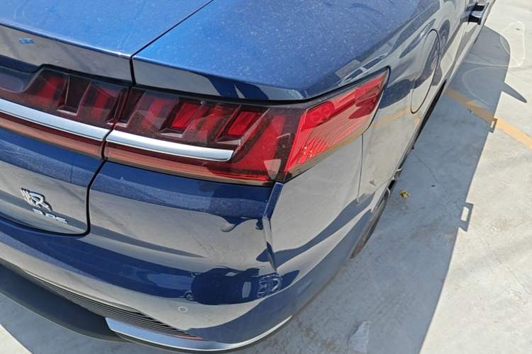 Used BYD Han 2020 EV Four-Wheel Drive High-Performance Flagship Model Right Rear Taillight