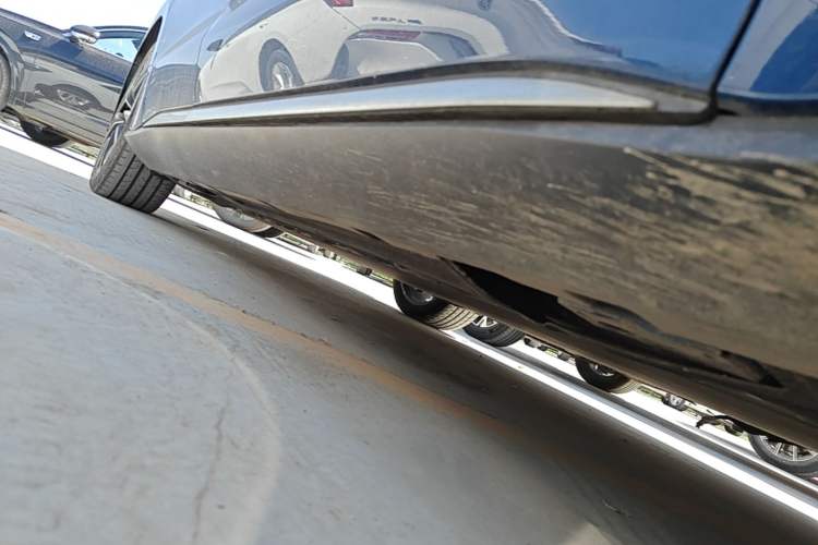 Used BYD Han 2020 EV Four-Wheel Drive High-Performance Flagship Model Right Side Sill