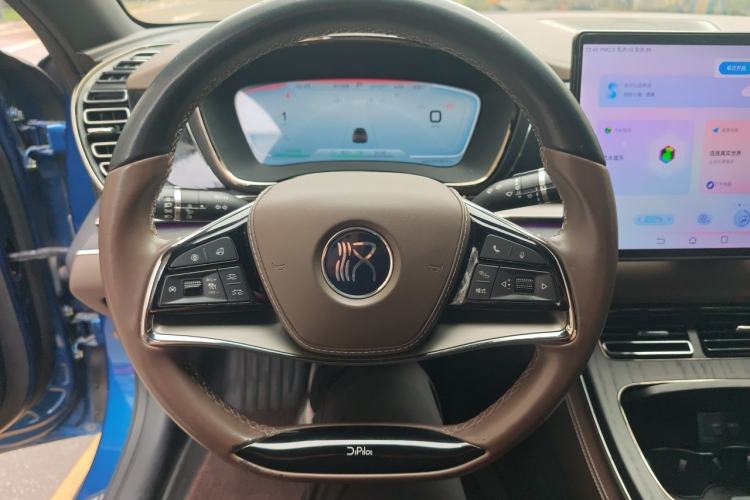 Used BYD Han 2020 EV Four-Wheel Drive High-Performance Flagship Model Steering Wheel