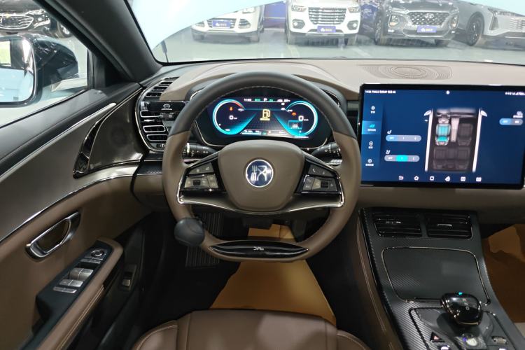 Used BYD Han 2020 DM Four-Wheel Drive Performance Edition Luxury Model Steering Wheel