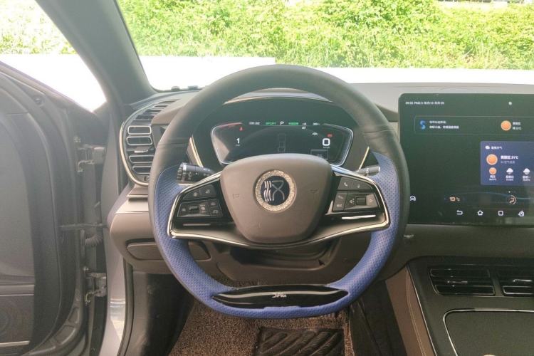 Used BYD Han 2020 EV Long-Range Luxury Model Steering Wheel
