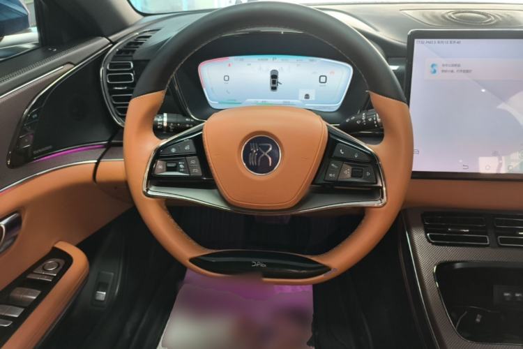 Used BYD Han 2020 EV Four-Wheel Drive High-Performance Flagship Model Steering Wheel