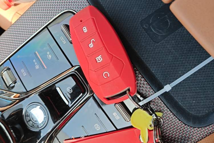 Used BYD Han 2020 EV Four-Wheel Drive High-Performance Flagship Model Vehicle Key