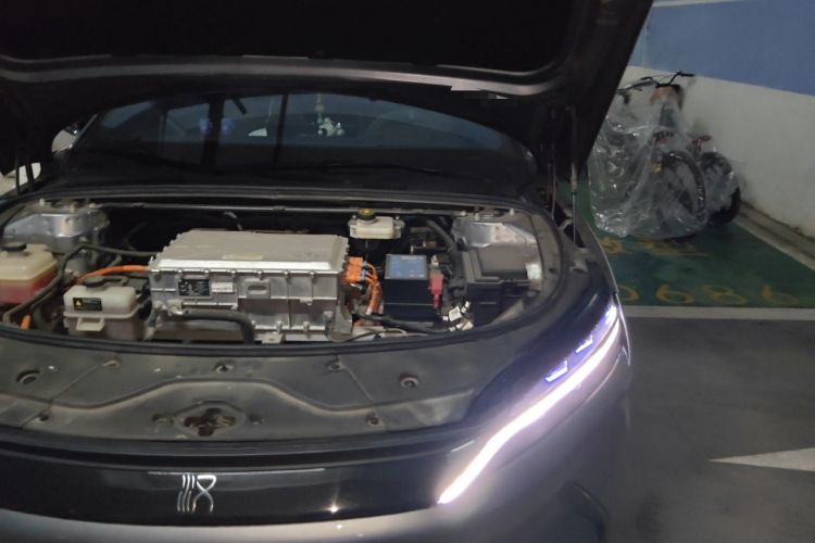 Used BYD Han 2020 EV Long-Range Luxury Model Engine Bay Left