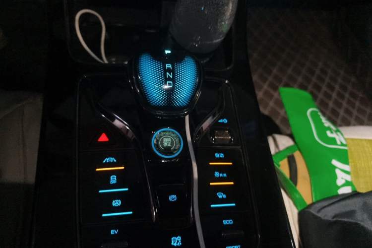 Used BYD Han 2020 DM Four-Wheel Drive Performance Edition Luxury Model Gear Lever