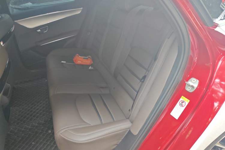 Used BYD Han 2020 DM Four-Wheel Drive Performance Edition Luxury Model Left Rear Seat
