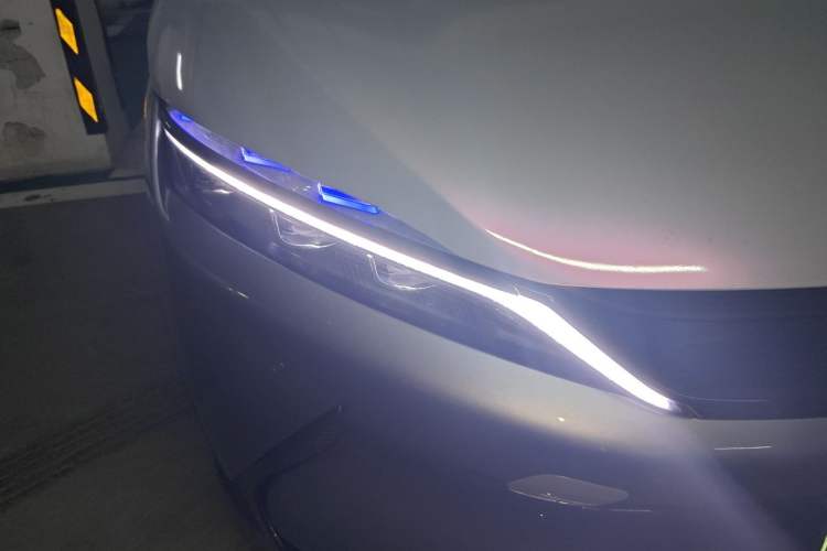 Used BYD Han 2020 EV Long-Range Luxury Model Right Front Headlight