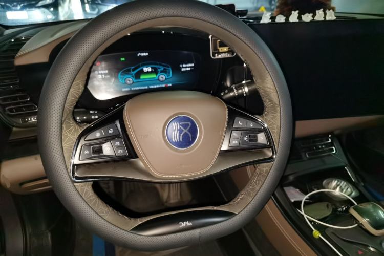 Used BYD Han 2020 DM Four-Wheel Drive Performance Edition Prestige Model Steering Wheel