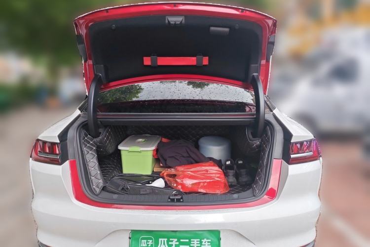 Used BYD Han 2020 DM Four-Wheel Drive Performance Edition Luxury Model Trunk