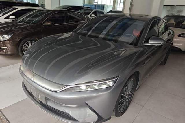 Ojetý BYD Han 2020 EV Long-Range Luxury Model
