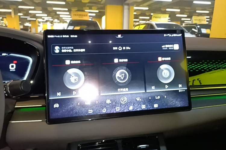 Used BYD Han 2020 DM Four-Wheel Drive Performance Edition Prestige Model Audio And AC Panel