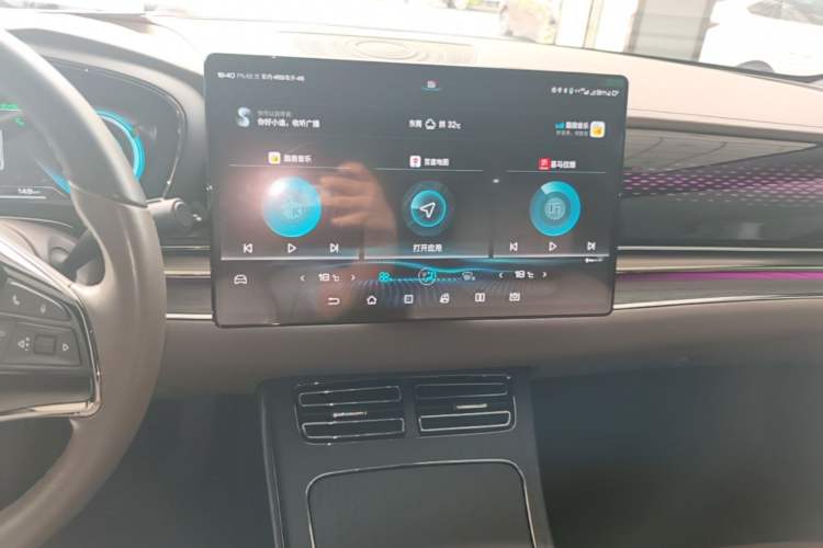 Used BYD Han 2020 EV Four-Wheel Drive High-Performance Flagship Model Audio And AC Panel