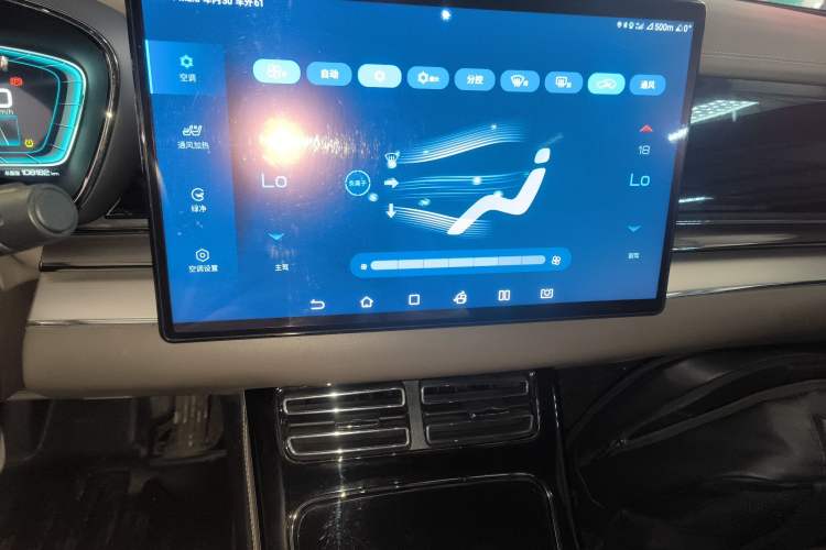 Used BYD Han 2020 EV Long-Range Luxury Model Audio And AC Panel