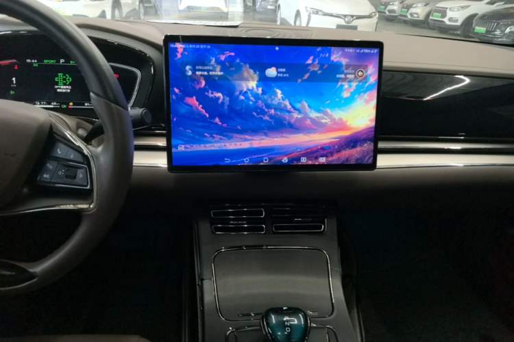 Used BYD Han 2020 DM Four-Wheel Drive Performance Edition Luxury Model Audio And AC Panel