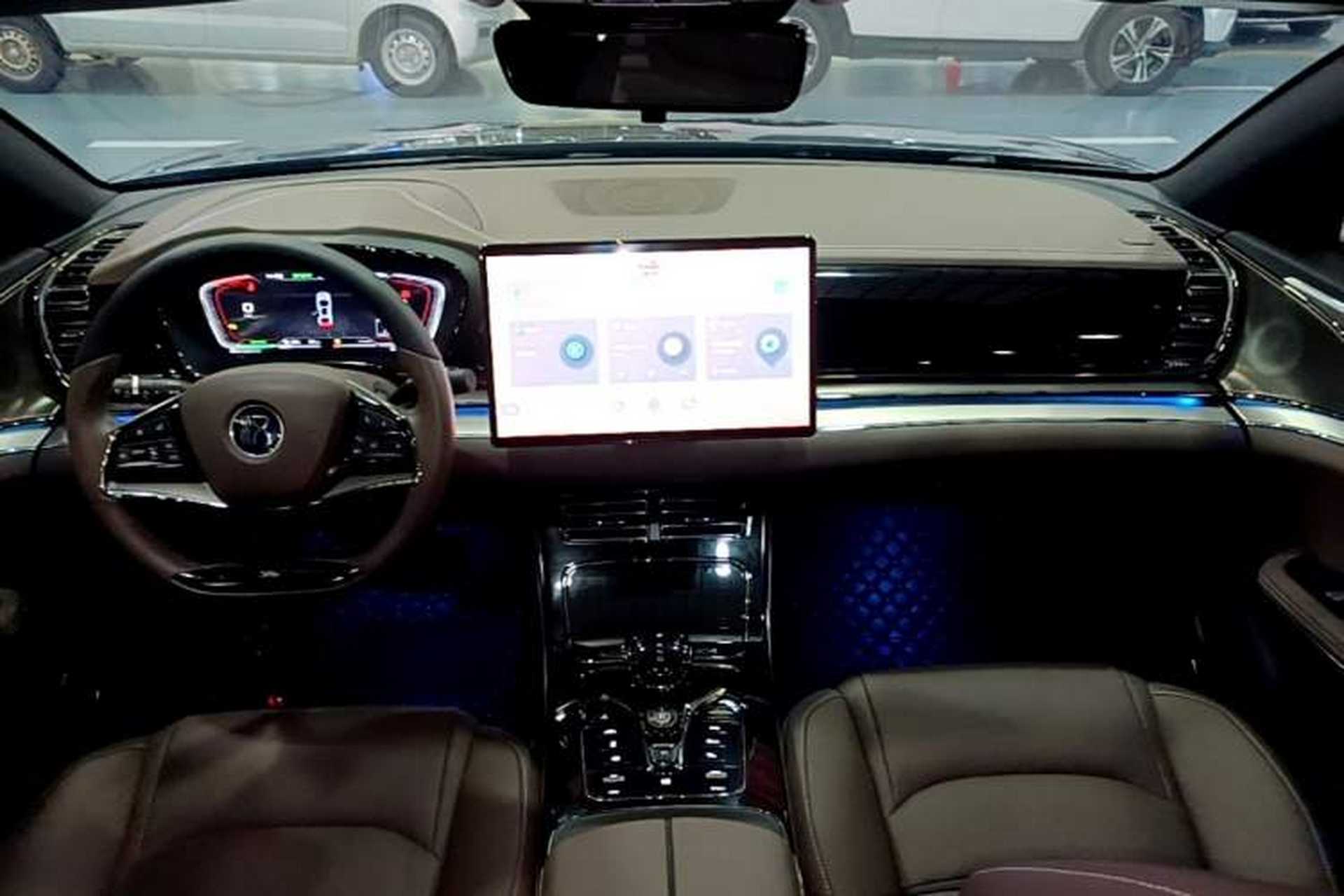 Used BYD Han 2020 DM Four-Wheel Drive Performance Edition Luxury Model Center Console