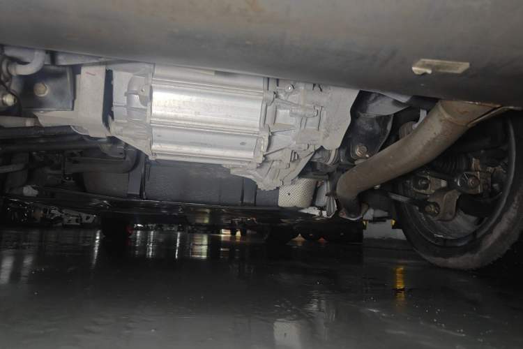 Used BYD Han 2020 DM Four-Wheel Drive Performance Edition Prestige Model Chassis Rear