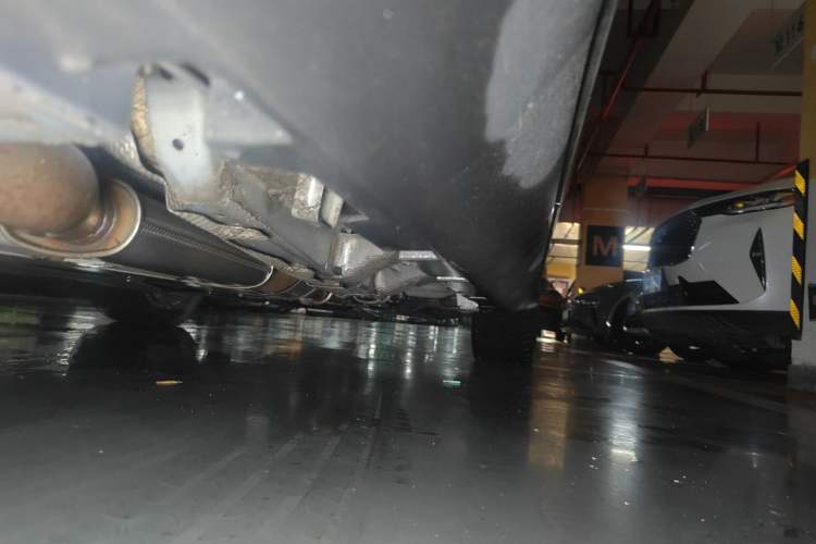 Used BYD Han 2020 DM Four-Wheel Drive Performance Edition Prestige Model Chassis Rear Right