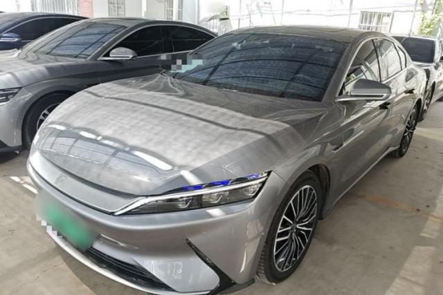 BYD Han 2020 EV Long-Range Luxury Model مستعملة