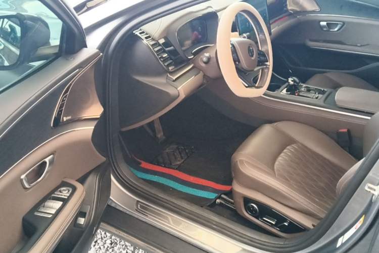 Used BYD Han 2020 EV Four-Wheel Drive High-Performance Flagship Model Driver Seat