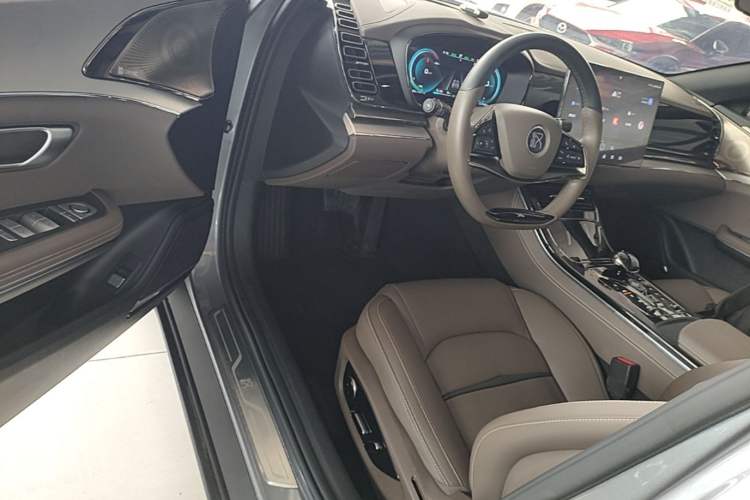 Used BYD Han 2020 DM Four-Wheel Drive Performance Edition Luxury Model Driver Seat