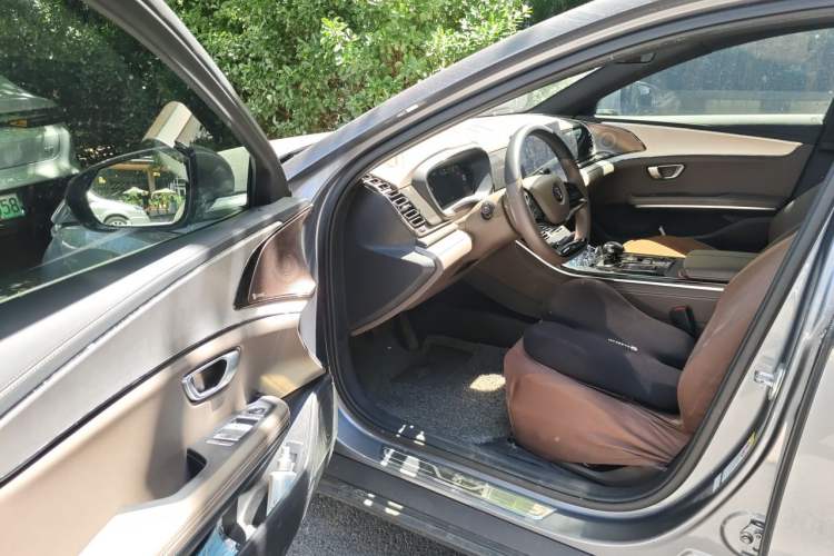 Used BYD Han 2020 EV Long-Range Luxury Model Driver Seat