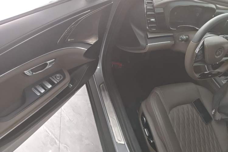 Used BYD Han 2020 DM Four-Wheel Drive Performance Edition Prestige Model Driver Seat