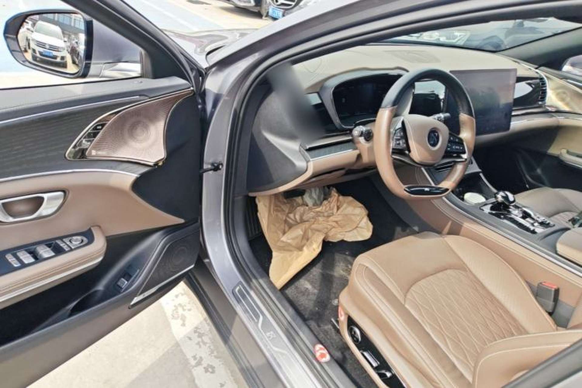 Used BYD Han 2020 EV Long-Range Luxury Model Driver Seat