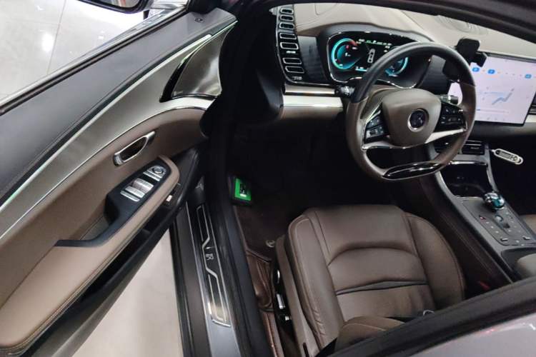 Used BYD Han 2020 EV Long-Range Luxury Model Driver Seat