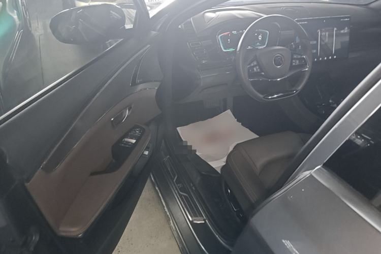 Used BYD Han 2020 EV Long-Range Luxury Model Driver Seat