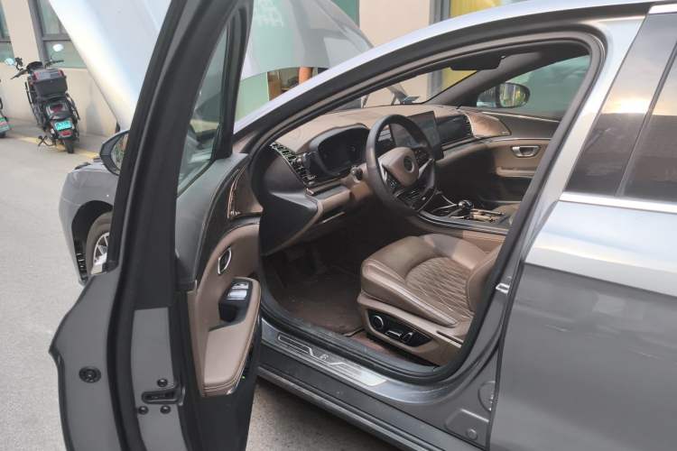 Used BYD Han 2020 DM Four-Wheel Drive Performance Edition Prestige Model Driver Seat