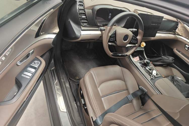 Used BYD Han 2020 EV Long-Range Luxury Model Driver Seat