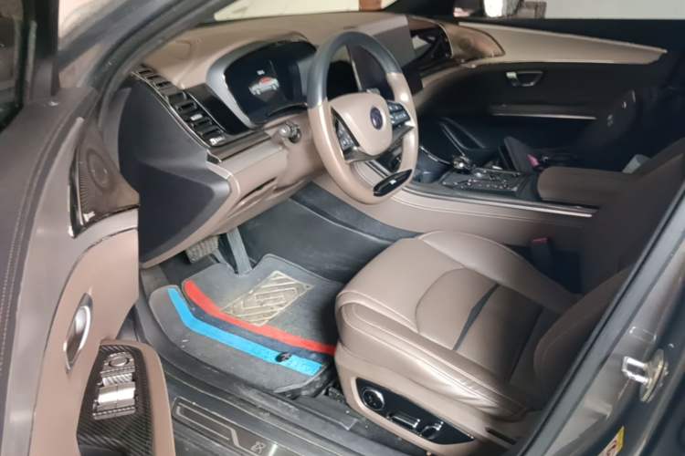 Used BYD Han 2020 DM Four-Wheel Drive Performance Edition Luxury Model Driver Seat