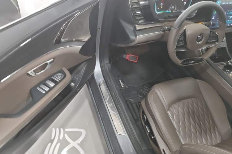 Used BYD Han 2020 DM Four-Wheel Drive Performance Edition Prestige Model Driver Seat