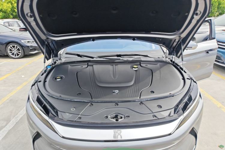 Used BYD Han 2020 EV Long-Range Luxury Model Engine Bay