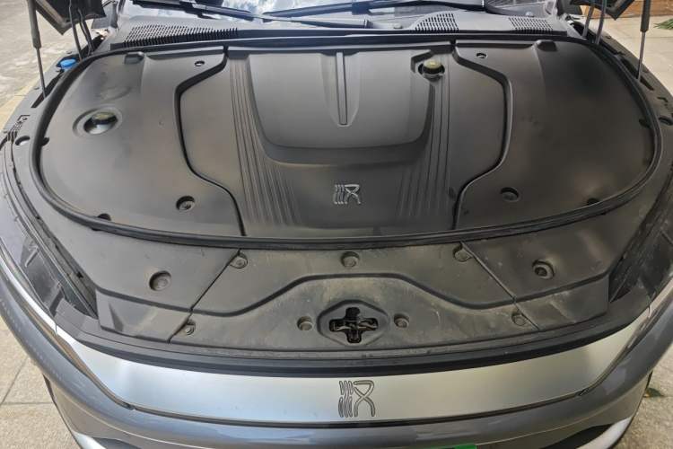Used BYD Han 2020 EV Four-Wheel Drive High-Performance Flagship Model Engine Bay