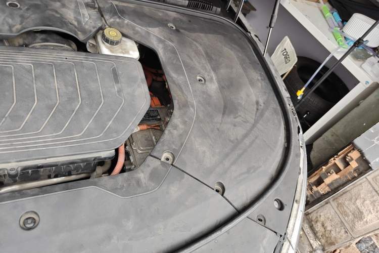 Used BYD Han 2020 DM Four-Wheel Drive Performance Edition Luxury Model Engine Bay Left