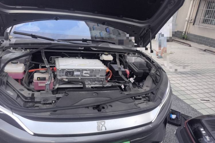 Used BYD Han 2020 EV Long-Range Deluxe Model Engine Bay Left
