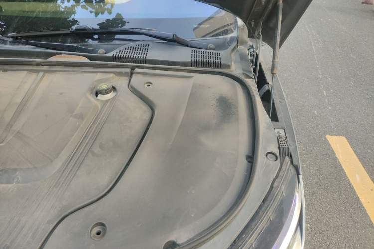 Used BYD Han 2020 EV Long-Range Deluxe Model Engine Bay Left