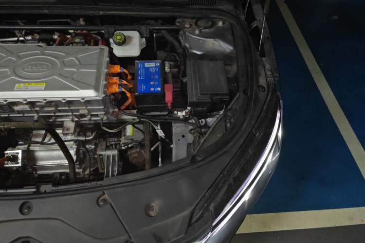 Used BYD Han 2020 EV Long-Range Luxury Model Engine Bay Left